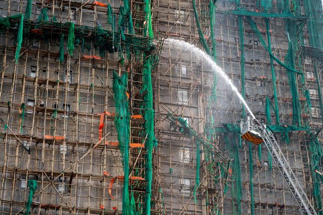 體育投注:竹棚架該爲香港宏福苑大火“負責”嗎?香港爲何仍在用它?多方人士解答